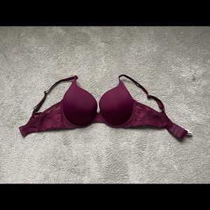 Victoria Secret 32DD Pushup